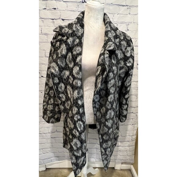 LOFT Womens Gray Leopard Spotted Moto Coat Asymmetric Zip Wool Blend size Medium - Picture 2 of 10